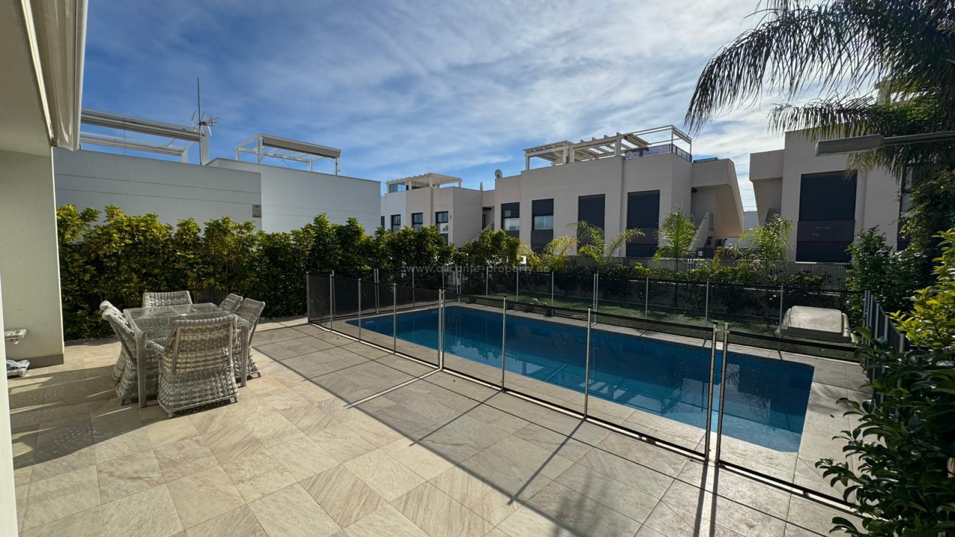 Villa en Pueblo Bravo