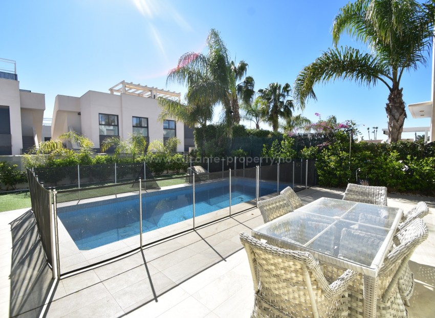 Villa en Pueblo Bravo