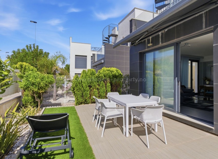 Villa en Punta Prima