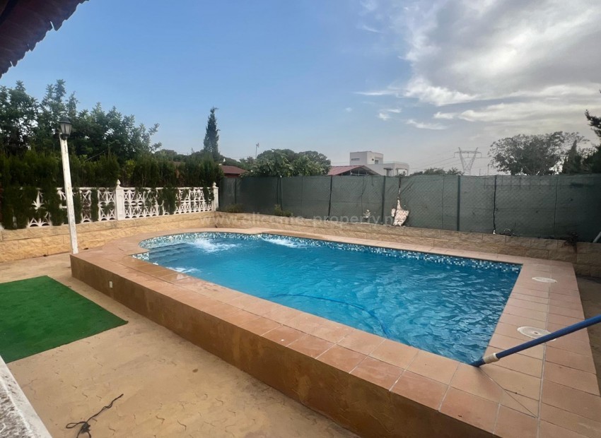 Villa en San Fulgencio Centro