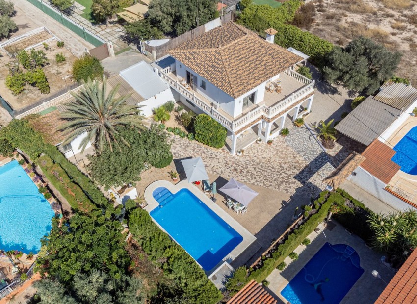 Villa en San Juan de Alicante Centro