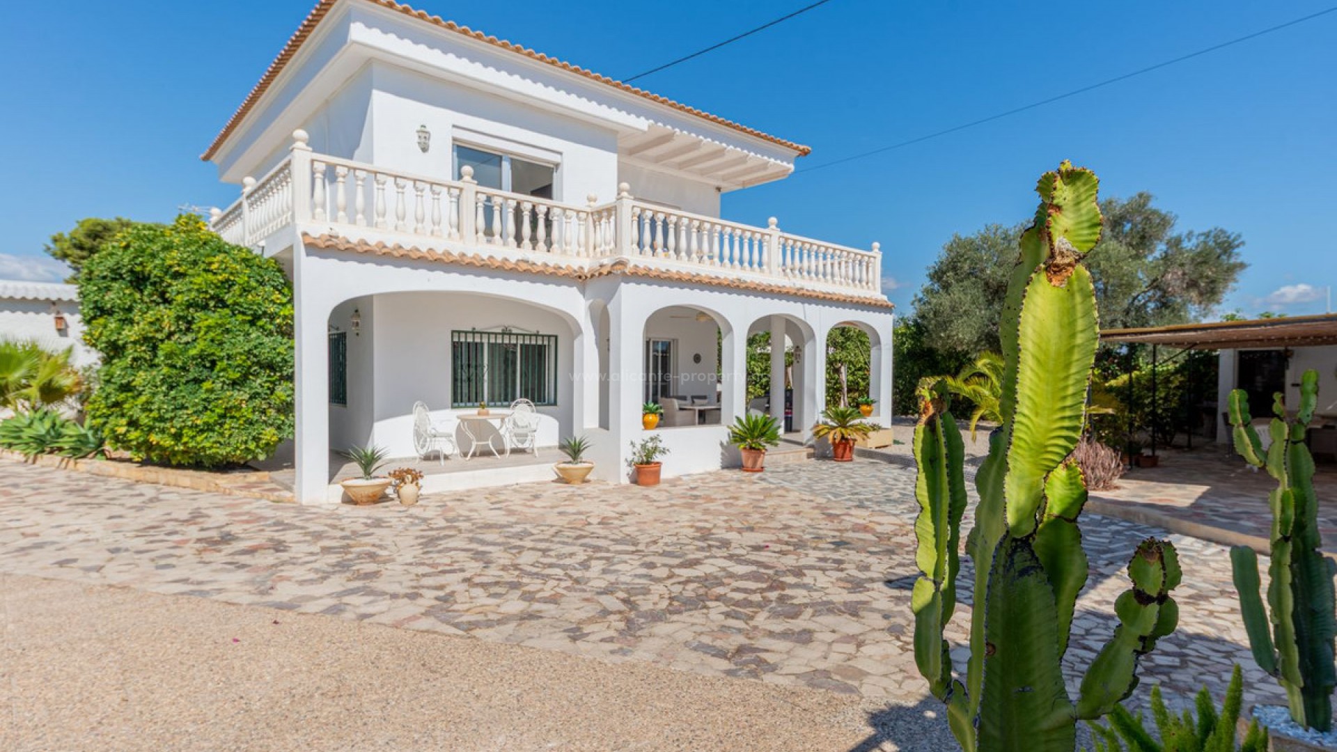 Villa en San Juan de Alicante Centro