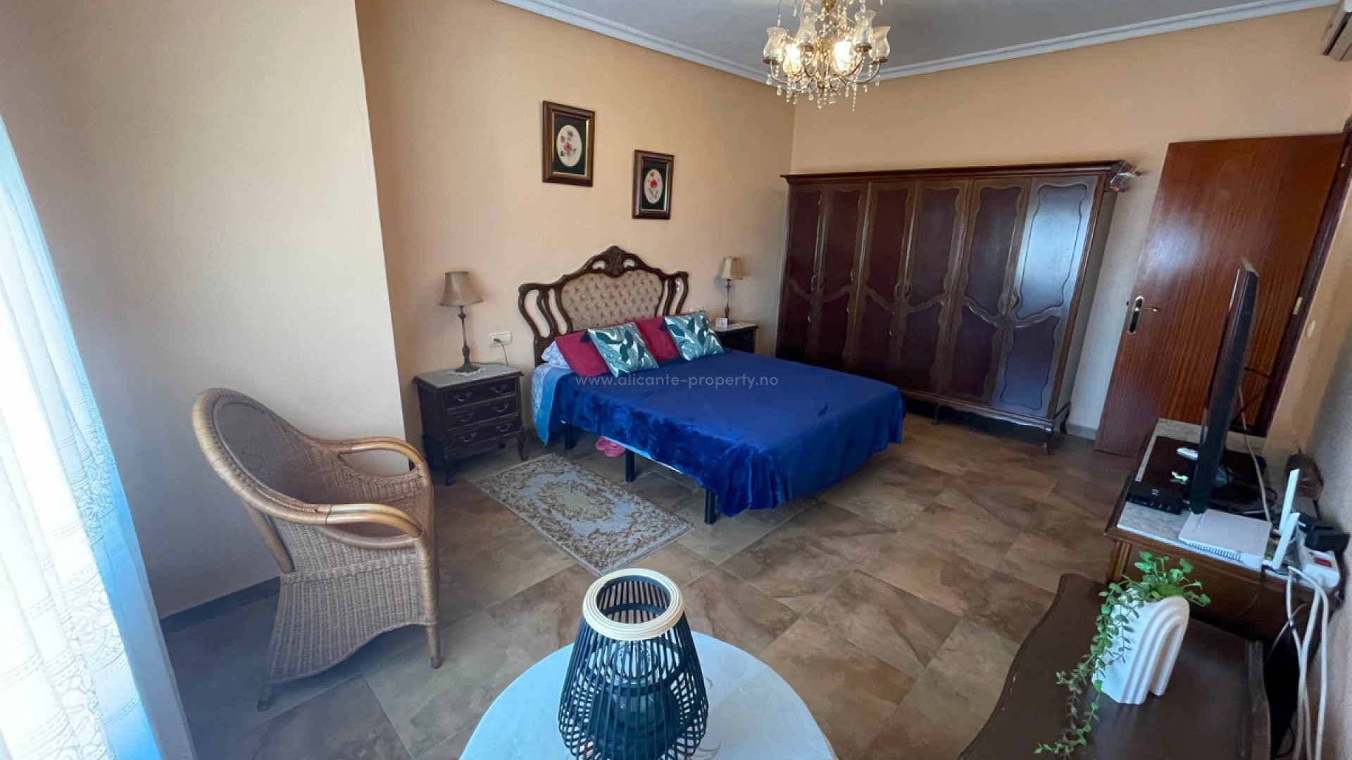 Villa en San Miguel de Salinas Centro