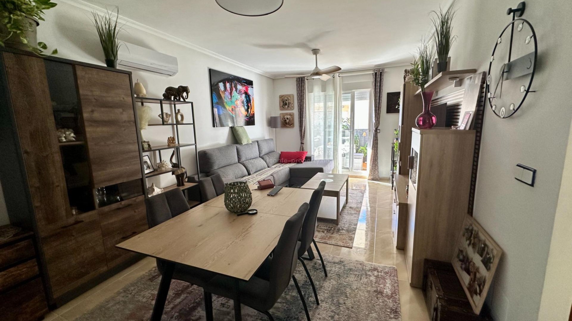 Villa en San Miguel de Salinas Centro