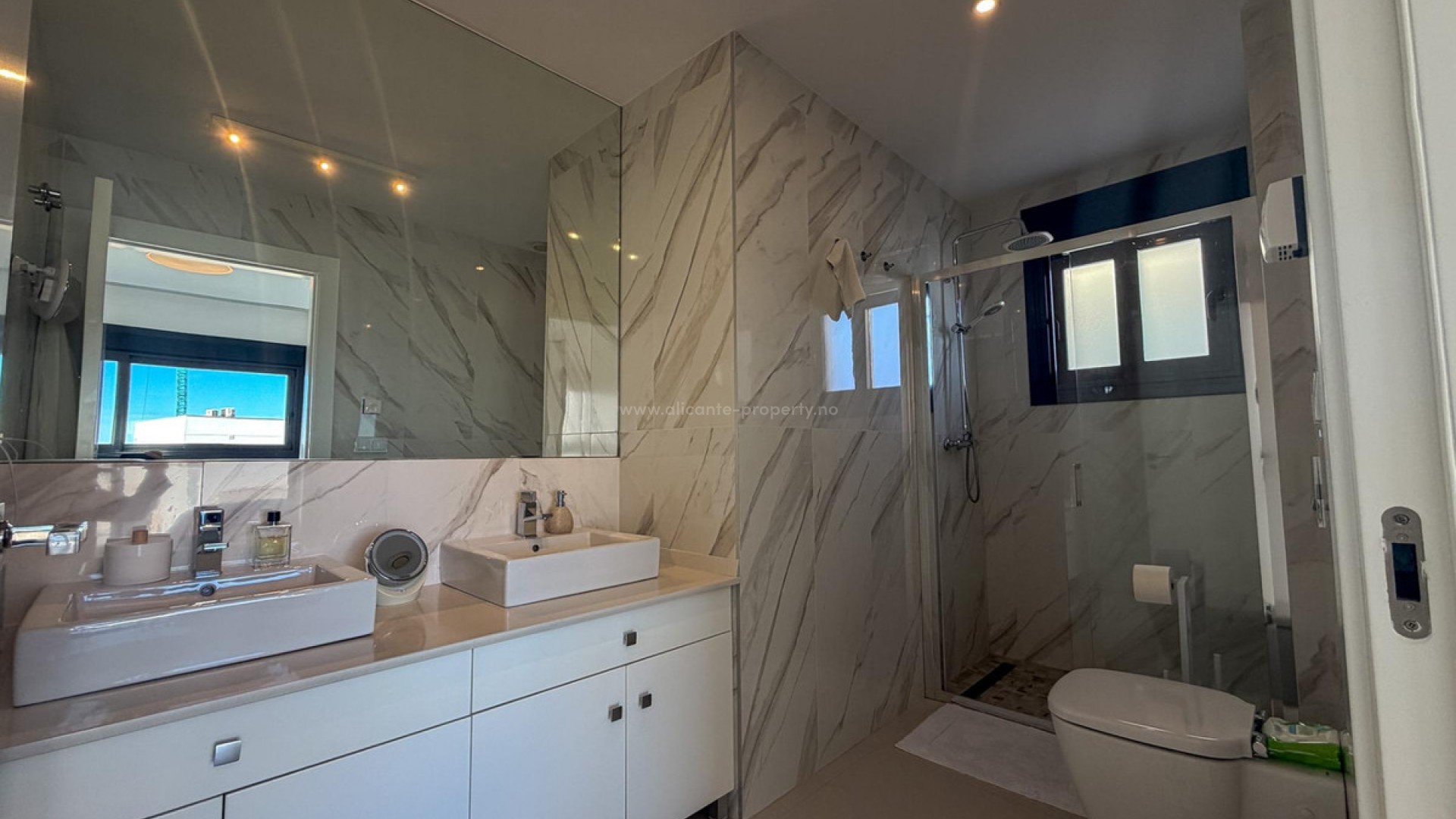 Villa en San Miguel de Salinas Centro