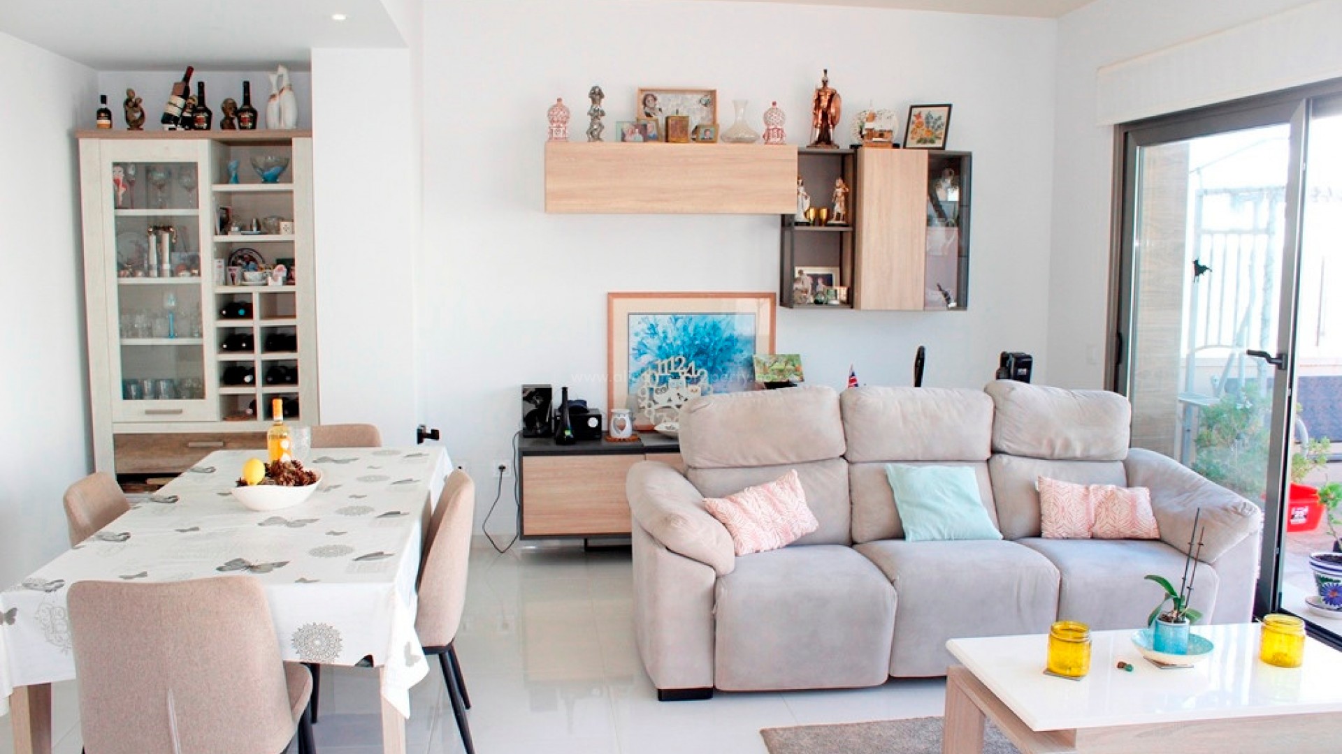 Villa en San Miguel de Salinas Centro