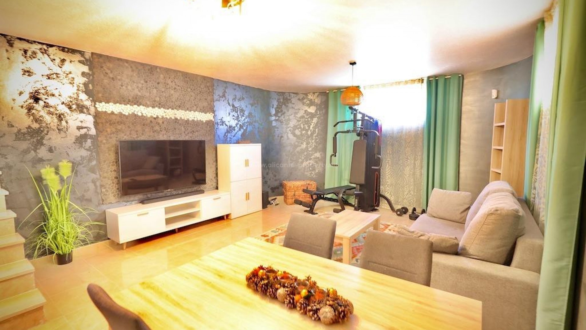 Villa en San Miguel de Salinas Centro