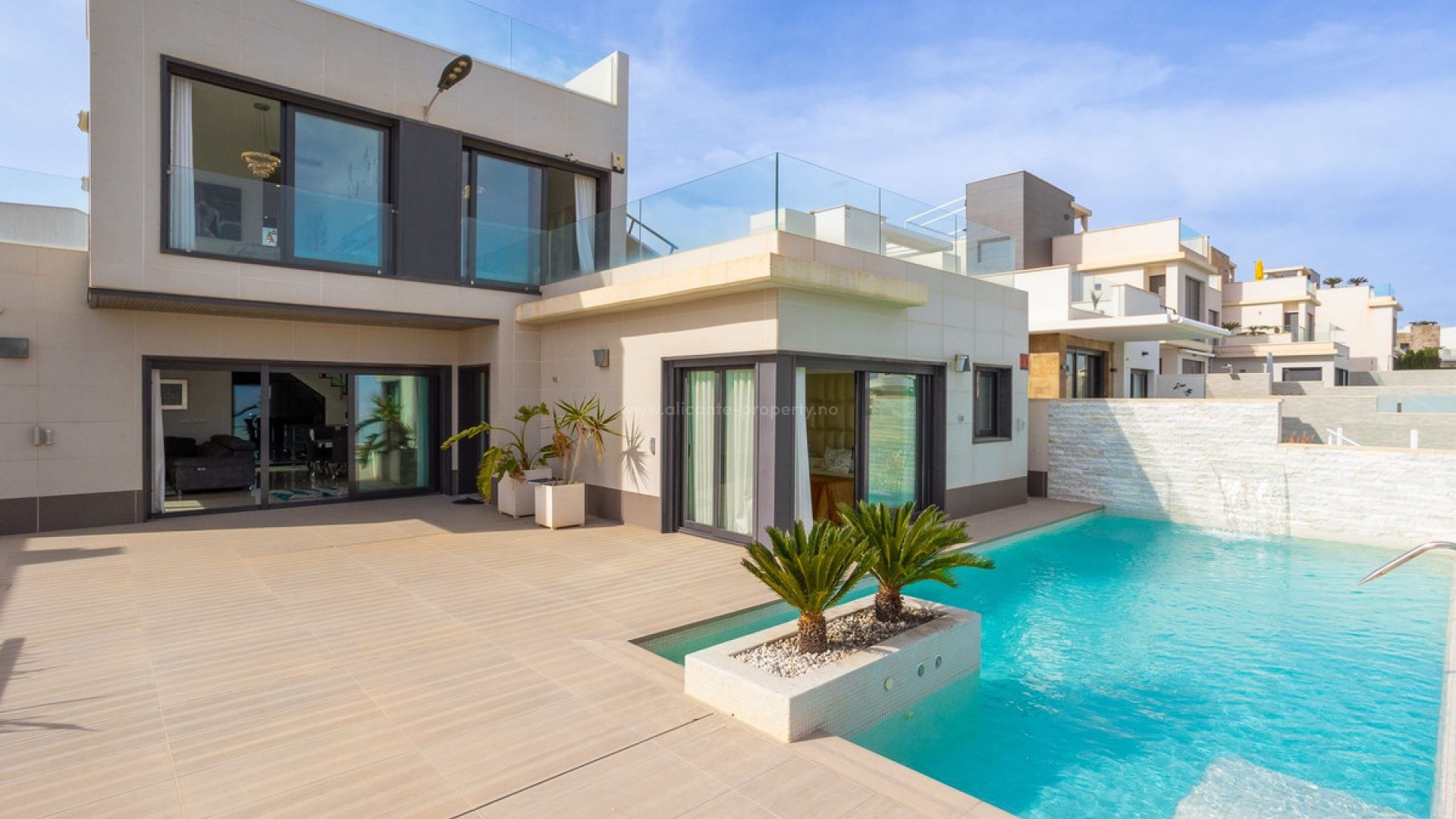 Villa en San Miguel de Salinas Centro