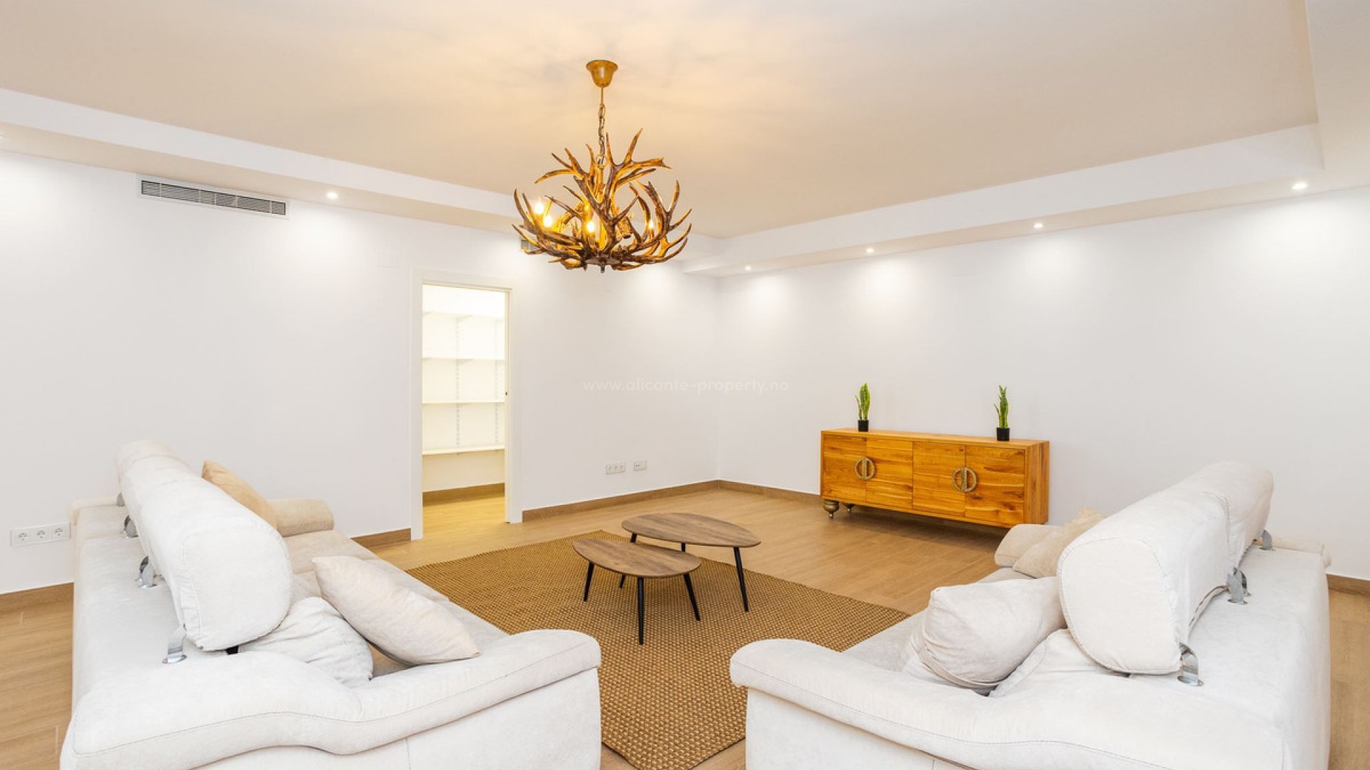 Villa en San Miguel de Salinas Centro