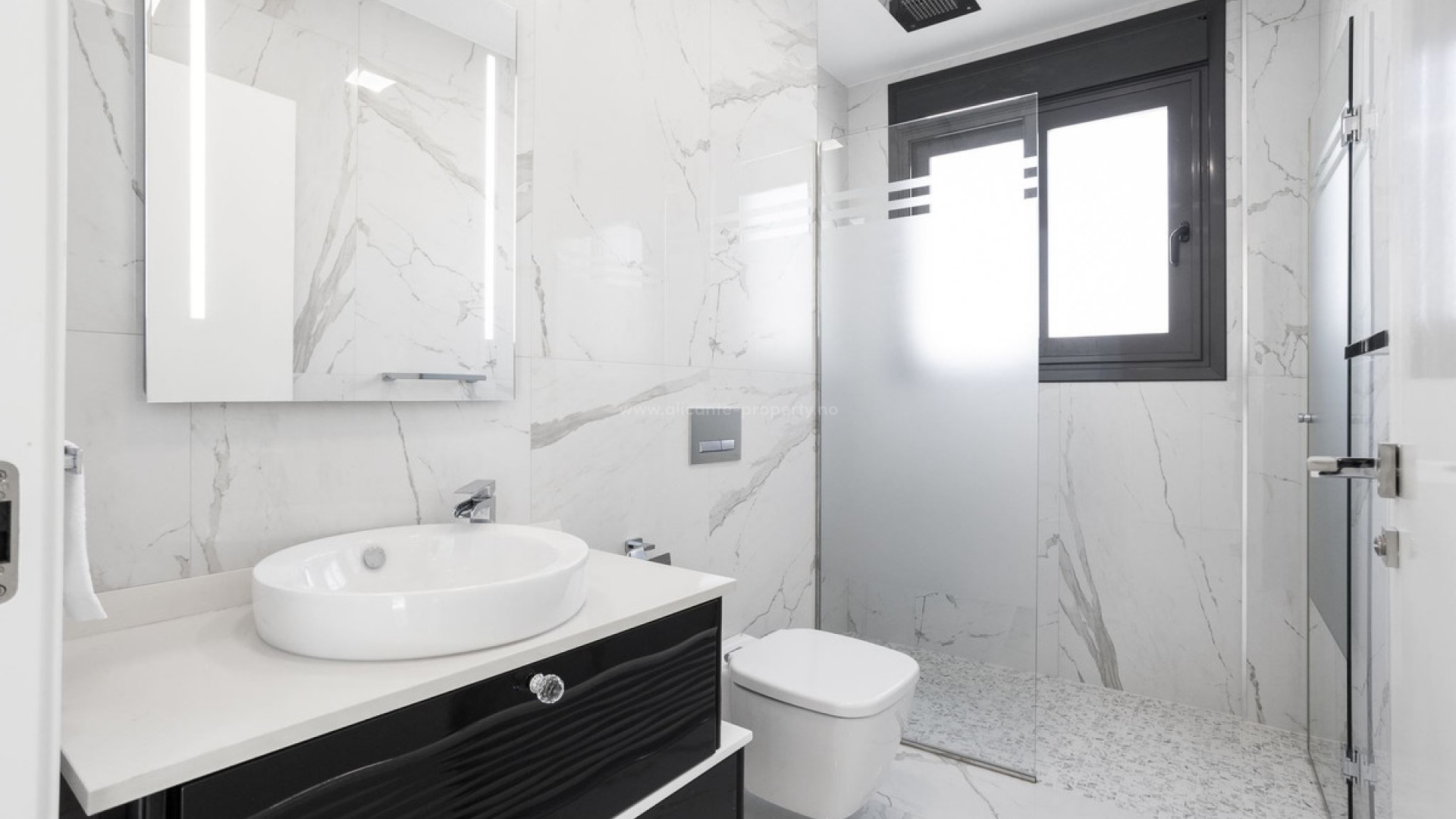 Villa en San Miguel de Salinas Centro