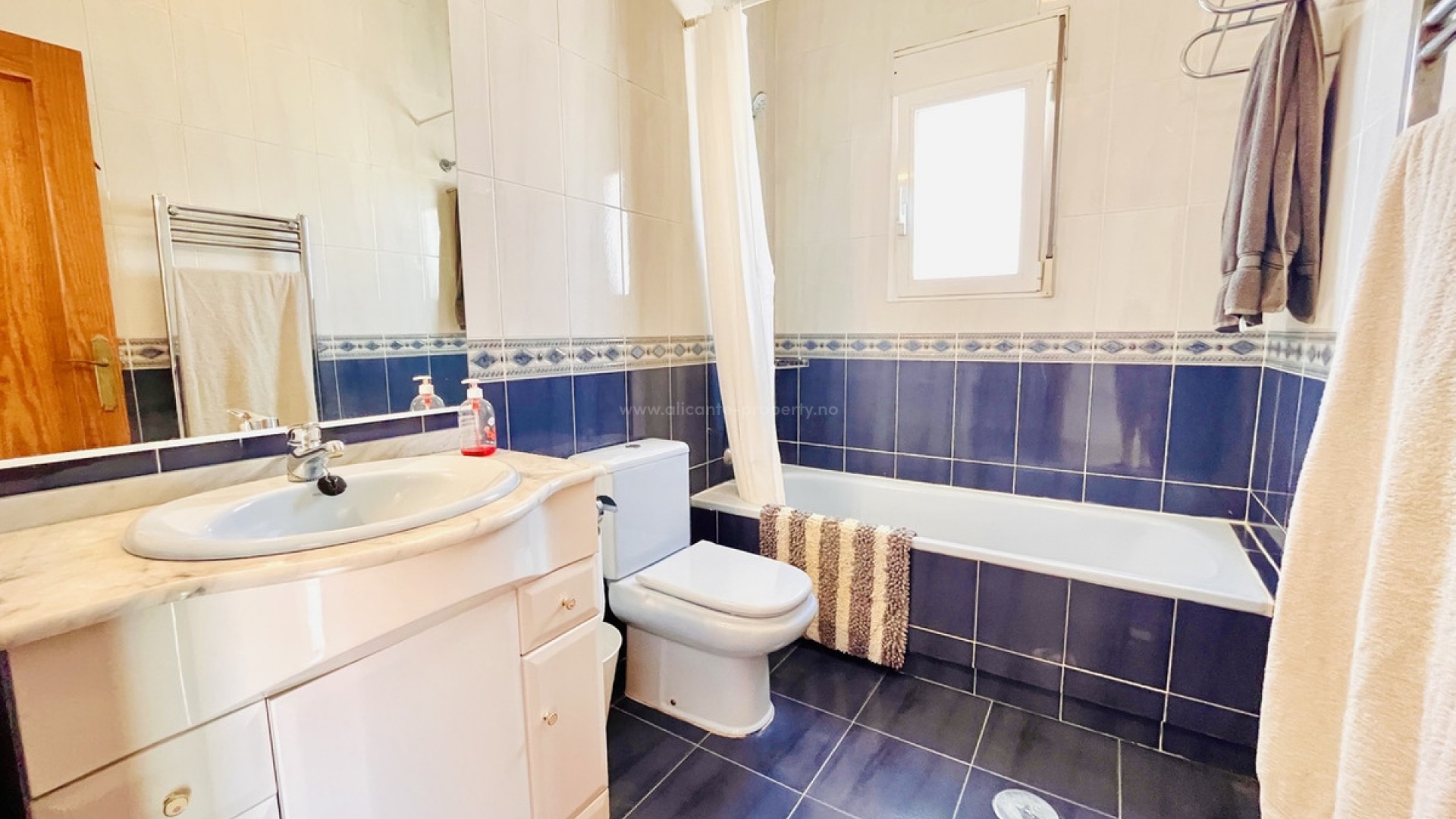 Villa en San Miguel de Salinas Centro