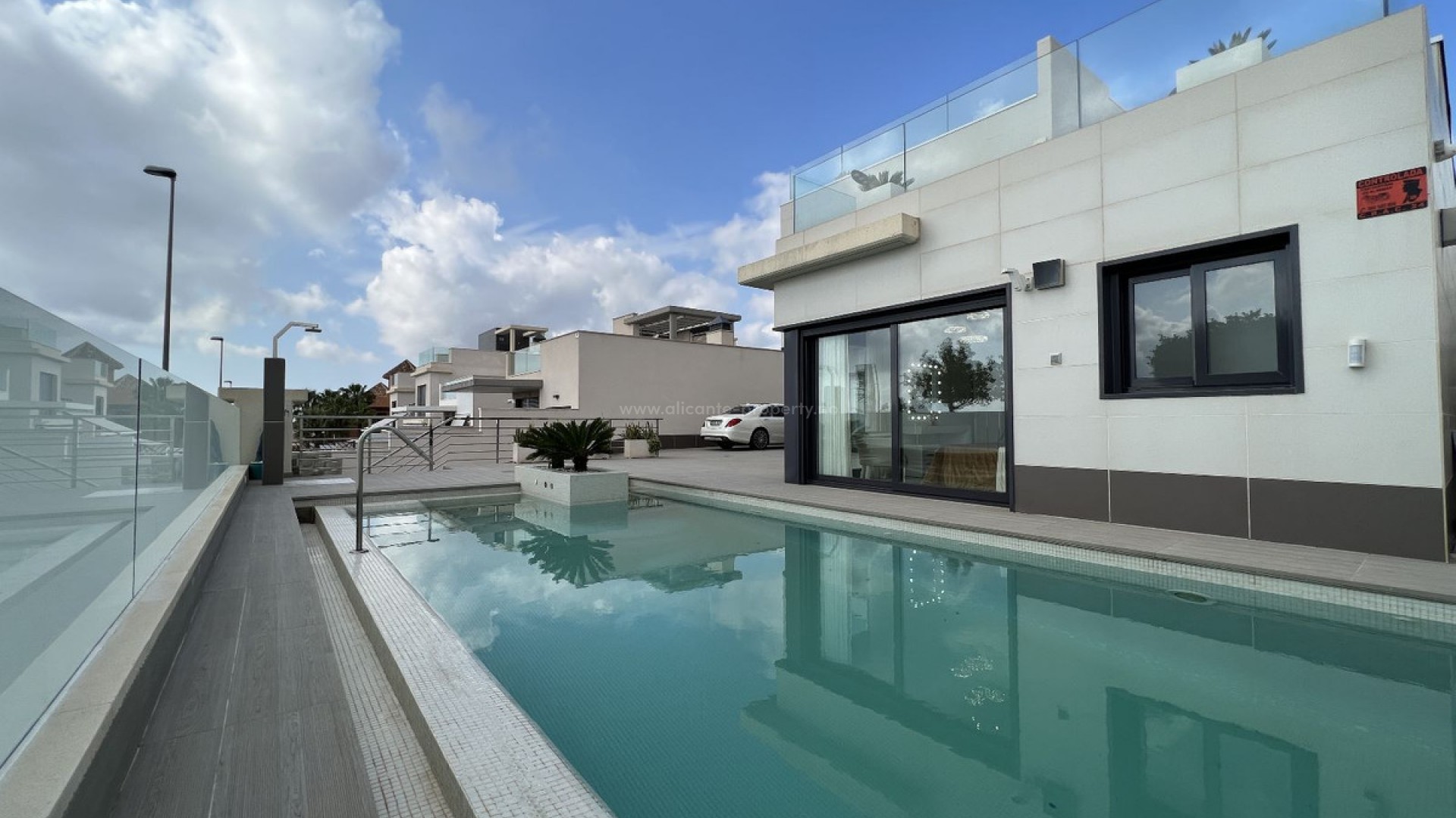 Villa en San Miguel de Salinas Centro