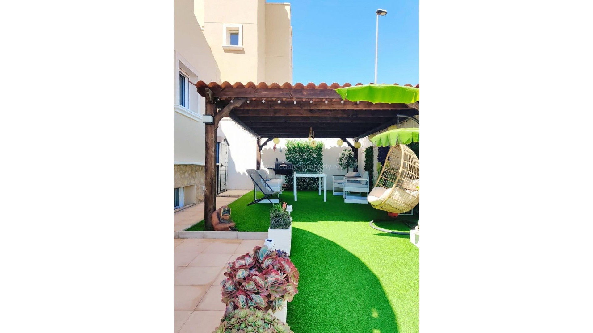 Villa en San Miguel de Salinas Centro