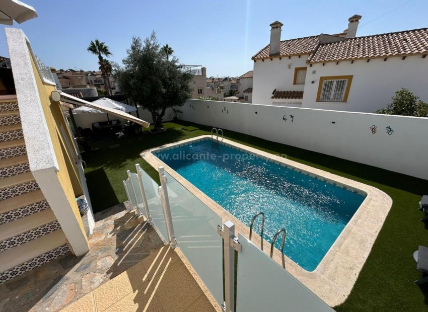 Villa en San Miguel de Salinas Centro