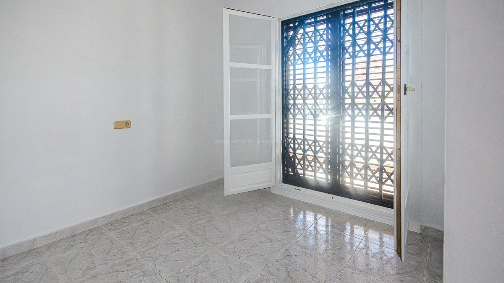 Villa en San Miguel de Salinas Centro