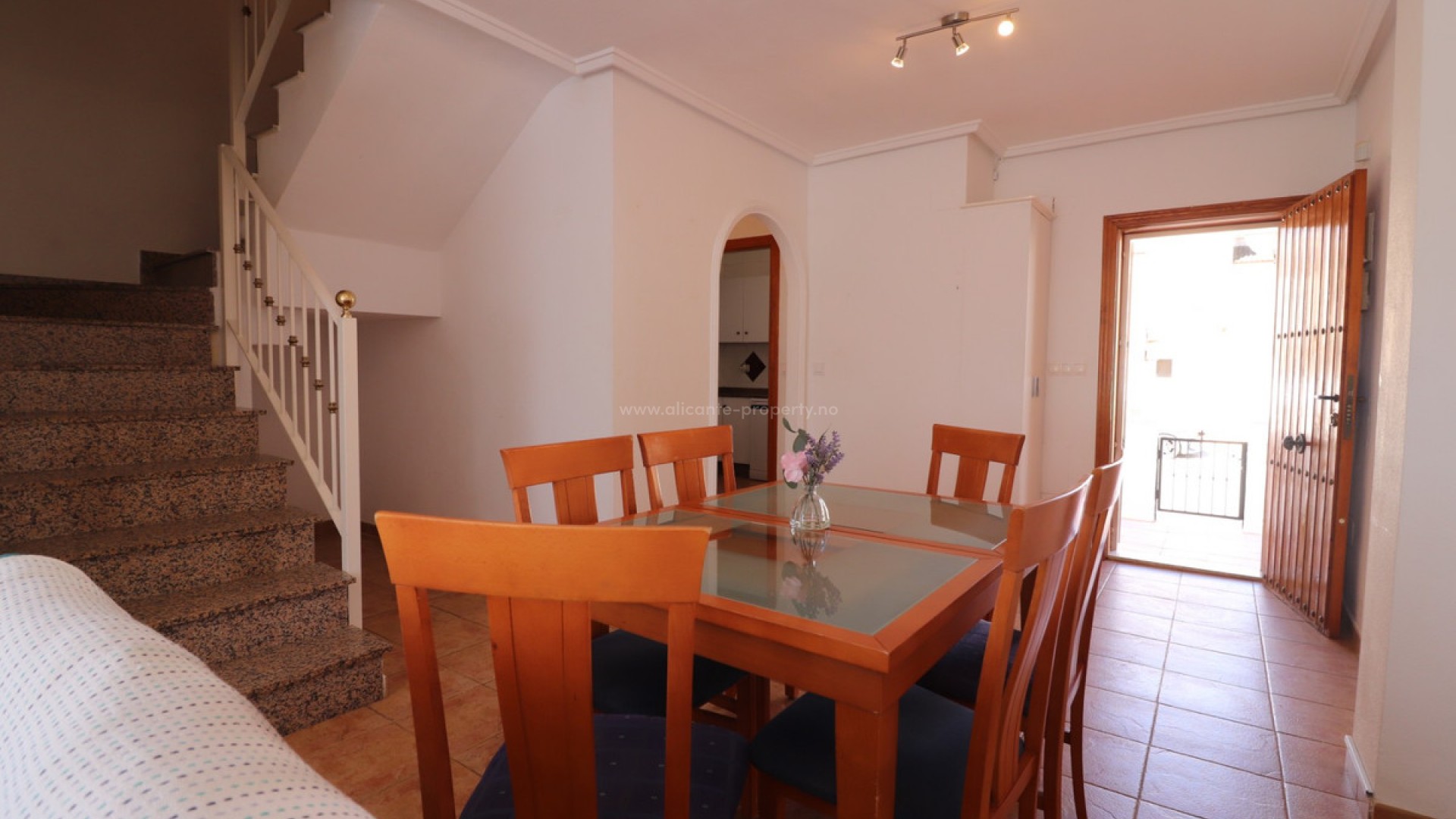 Villa en San Miguel de Salinas Centro