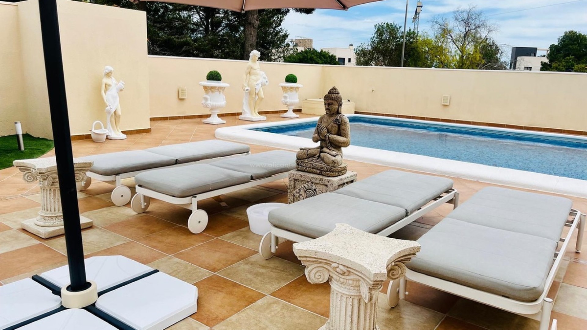 Villa en San Miguel de Salinas Centro