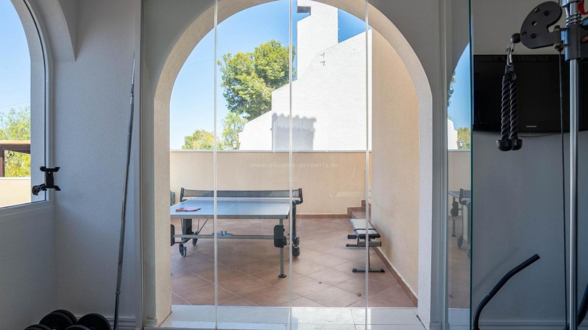 Villa en San Miguel de Salinas Centro