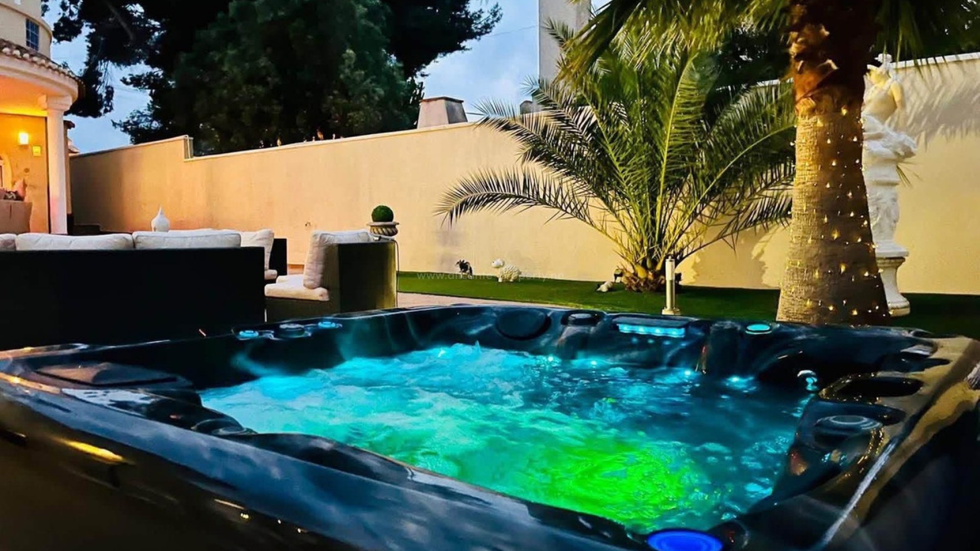 Villa en San Miguel de Salinas Centro