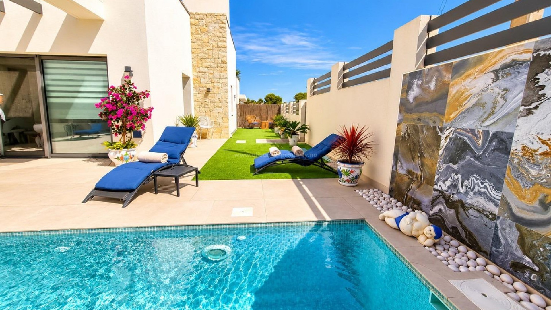 Villa en San Miguel de Salinas Centro