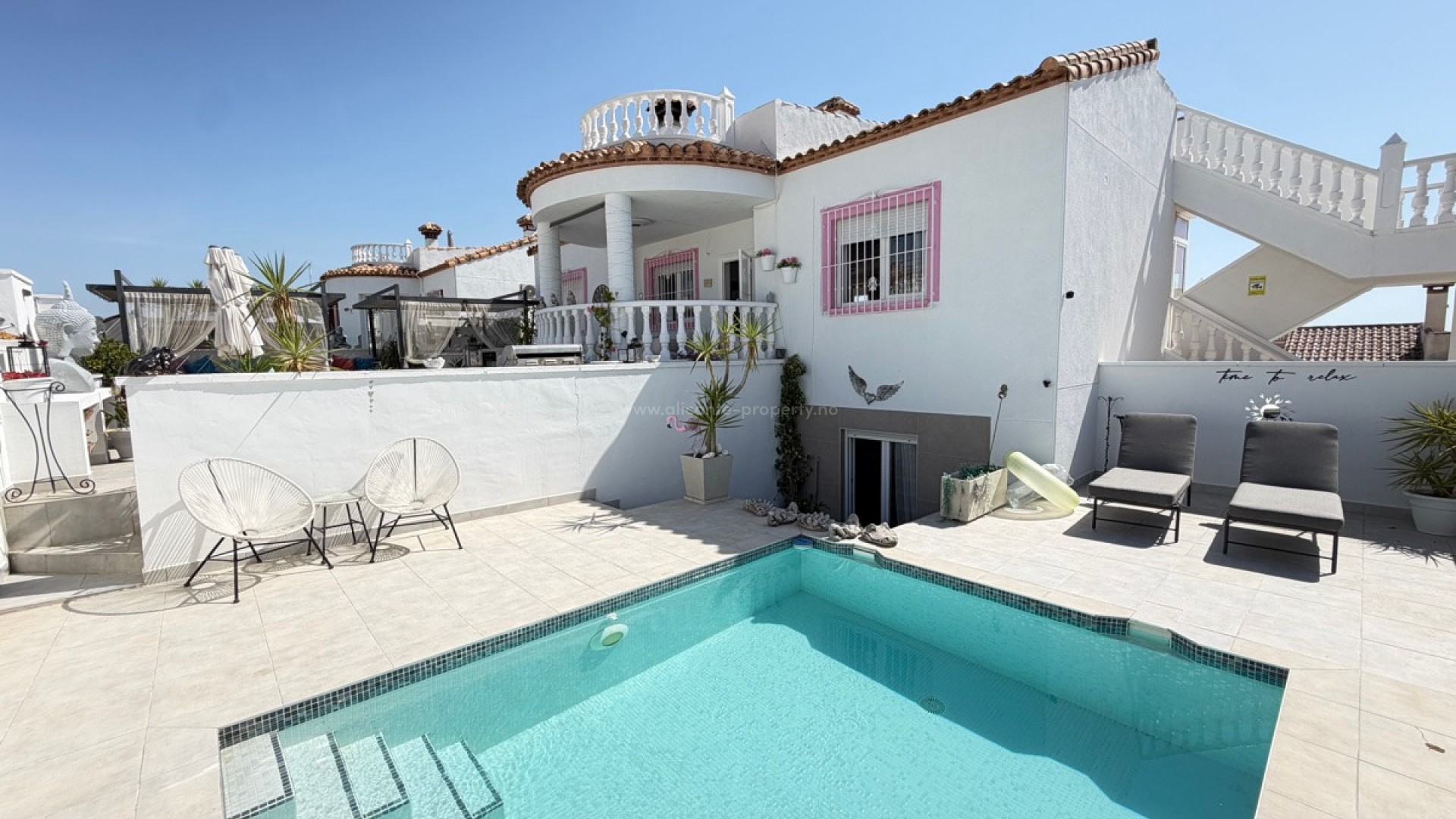 Villa en San Miguel de Salinas Centro