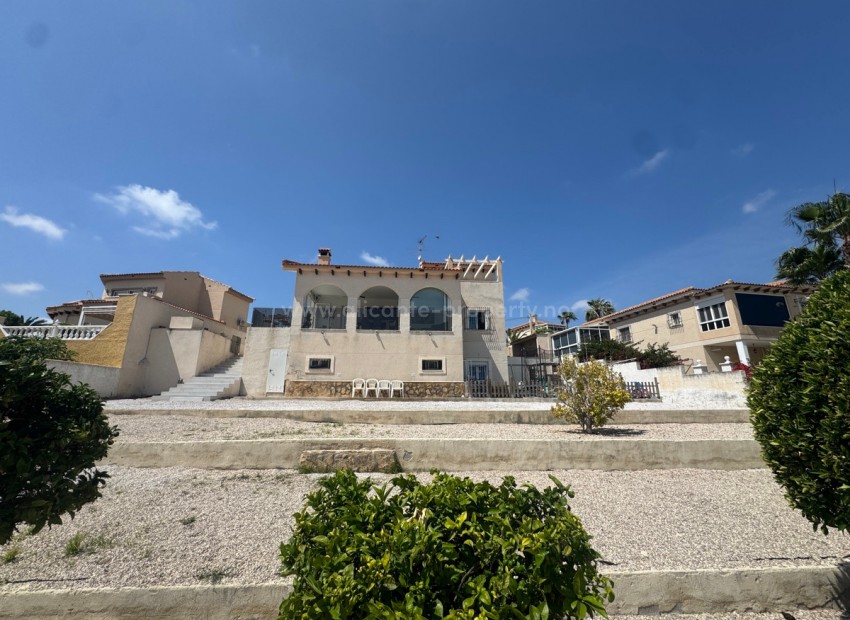 Villa en San Miguel de Salinas Centro