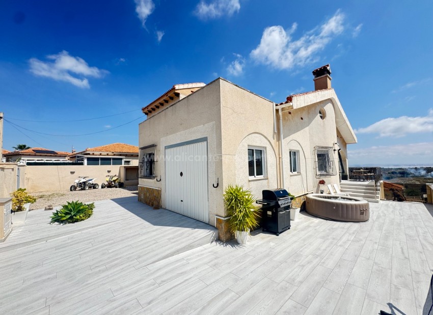 Villa en San Miguel de Salinas Centro