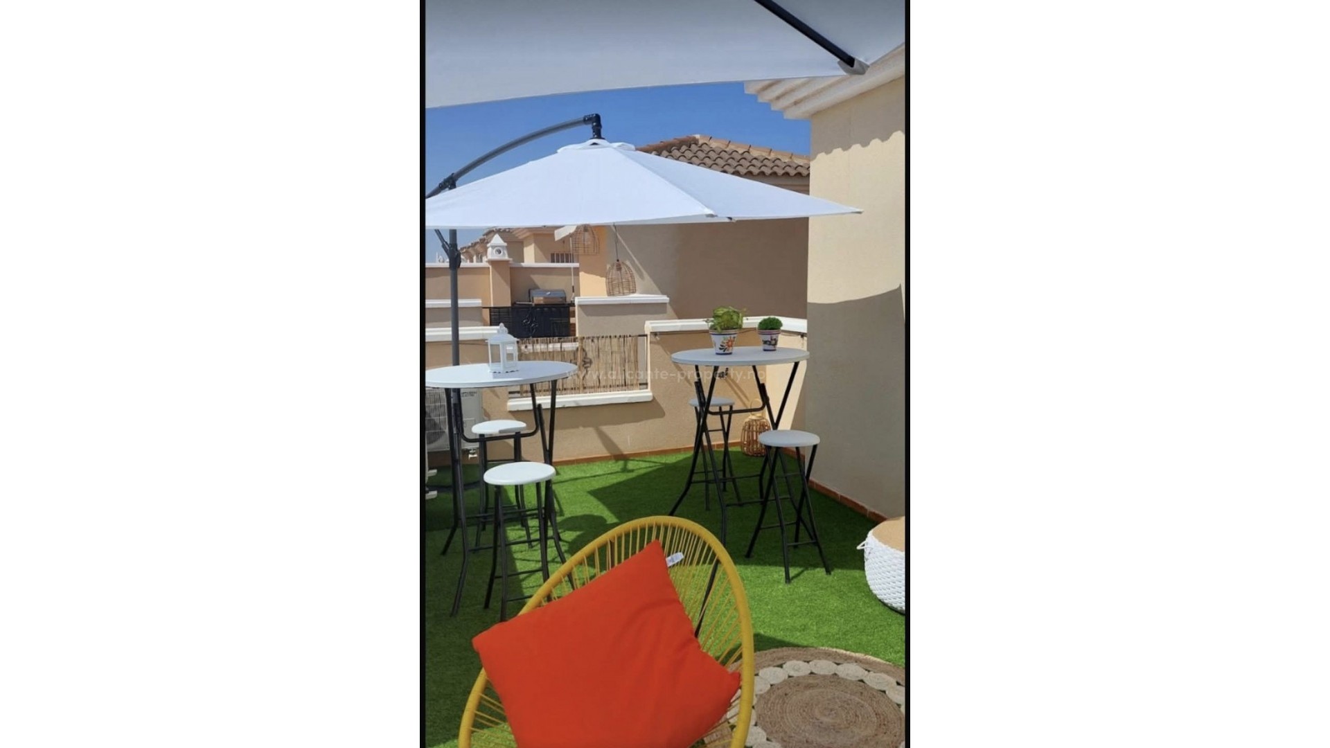 Villa en San Miguel de Salinas Centro