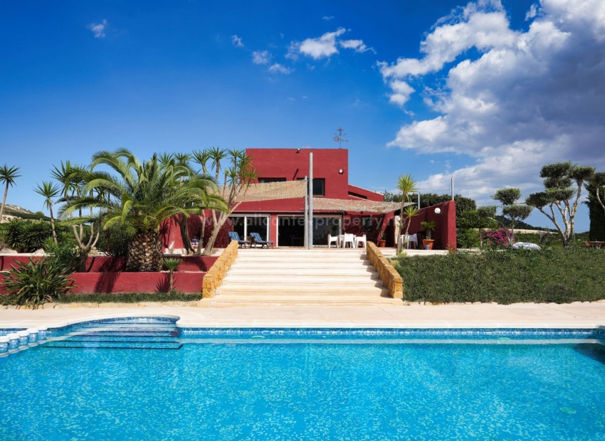 Villa en San Miguel de Salinas Centro