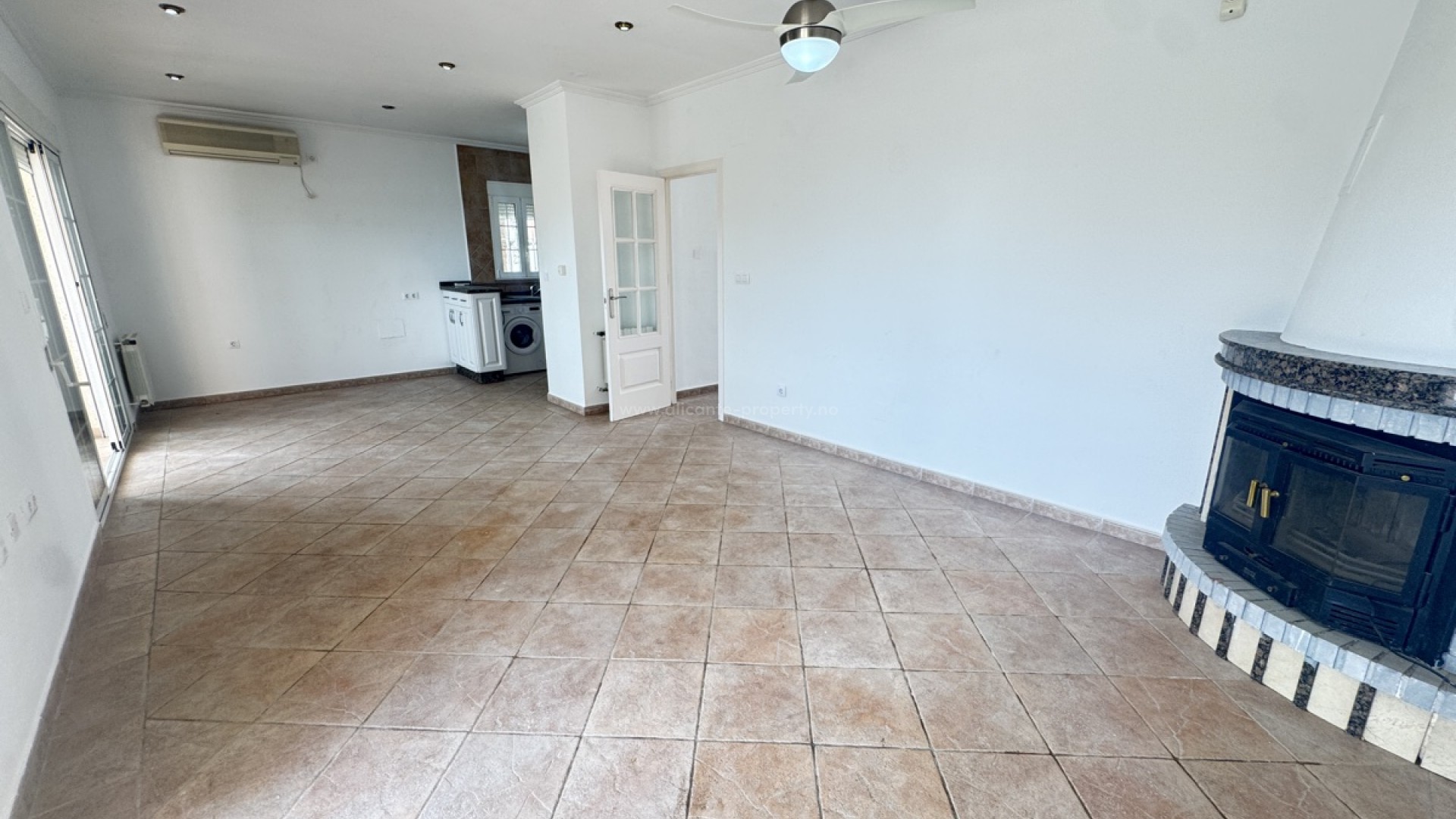 Villa en San Miguel de Salinas