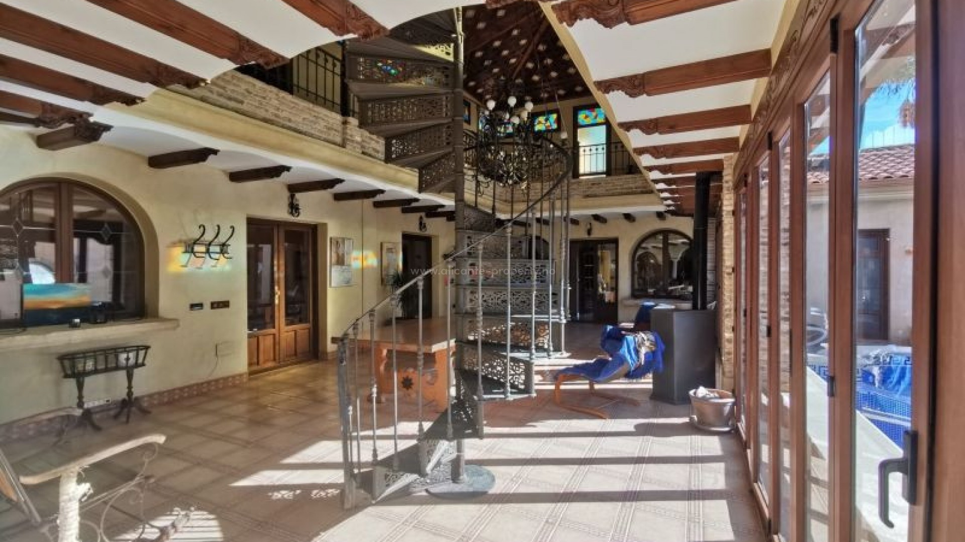 Villa en San Miguel de Salinas