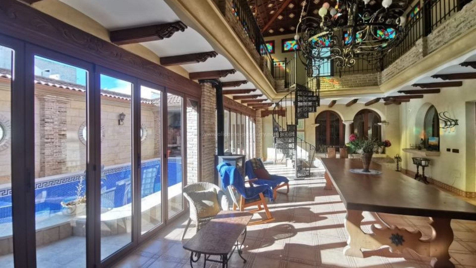 Villa en San Miguel de Salinas