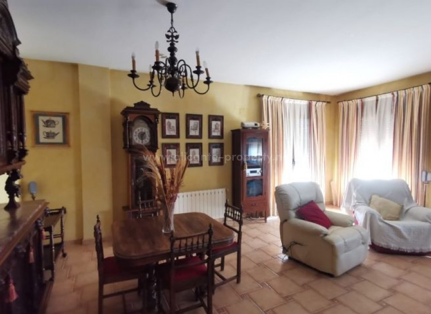 Villa en San Miguel de Salinas