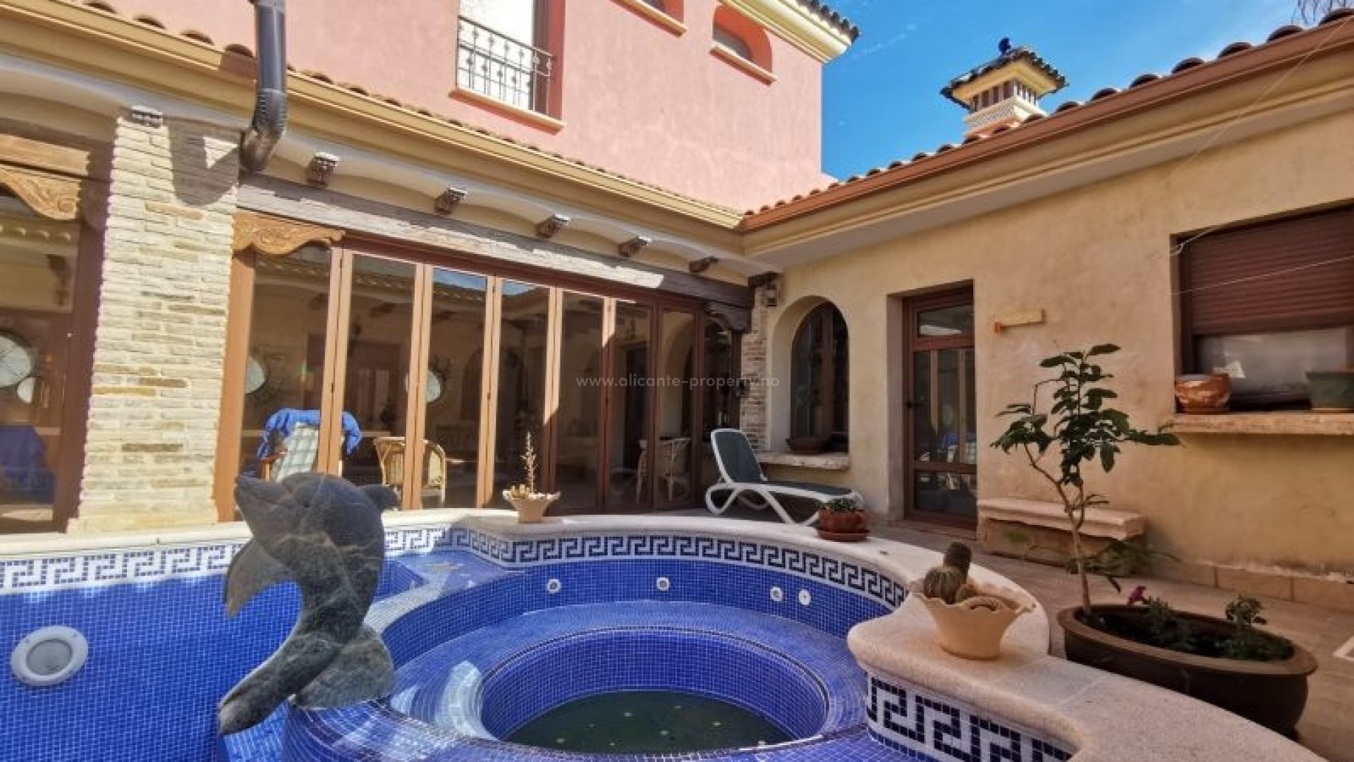 Villa en San Miguel de Salinas