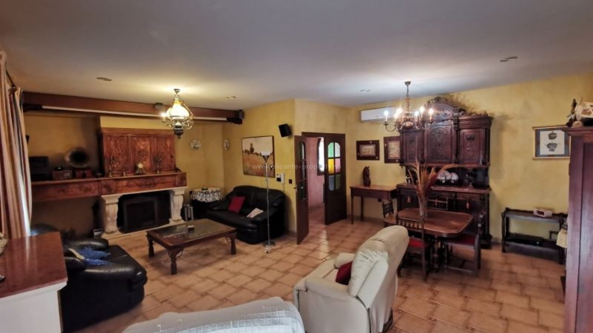 Villa en San Miguel de Salinas