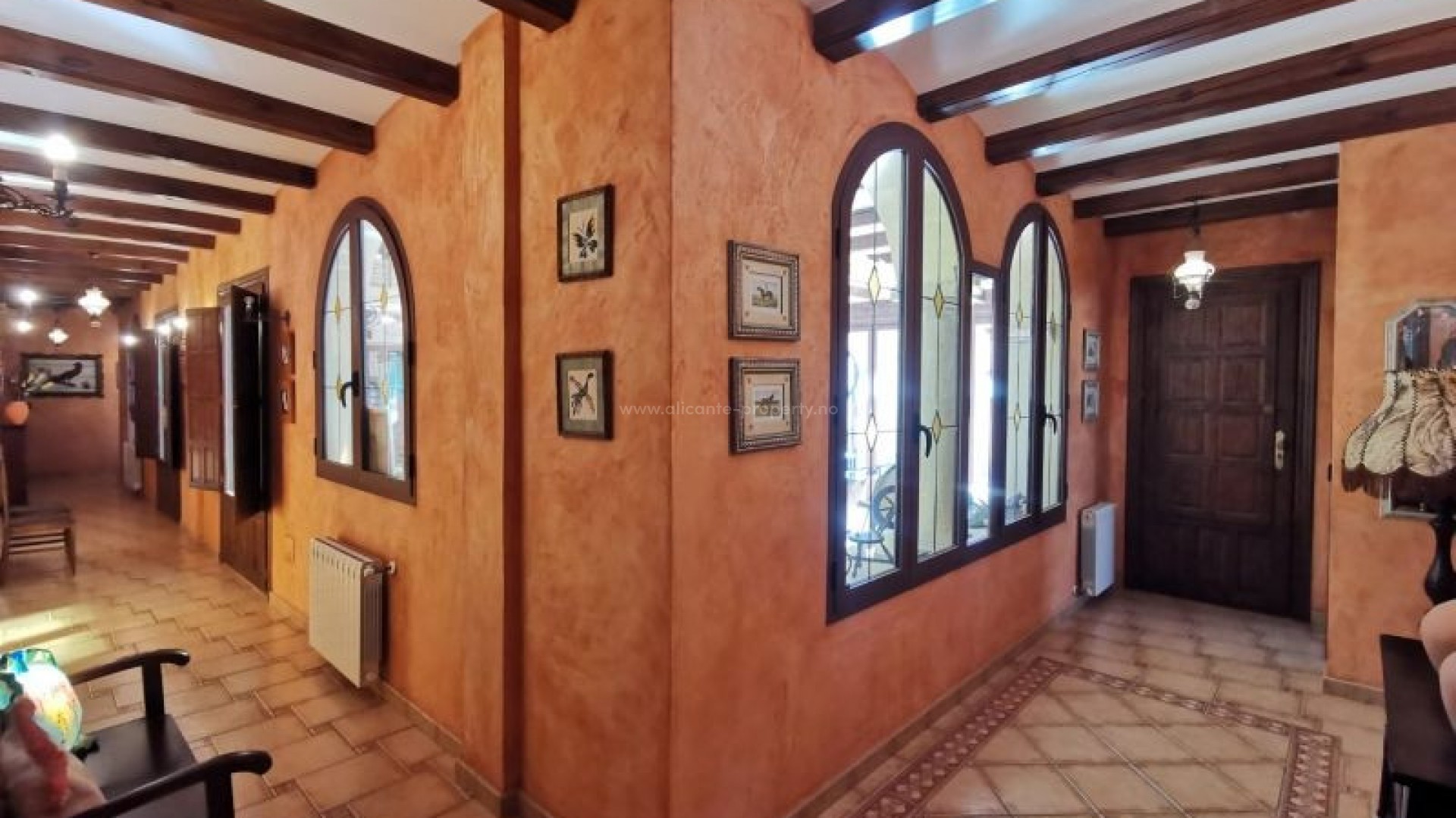 Villa en San Miguel de Salinas