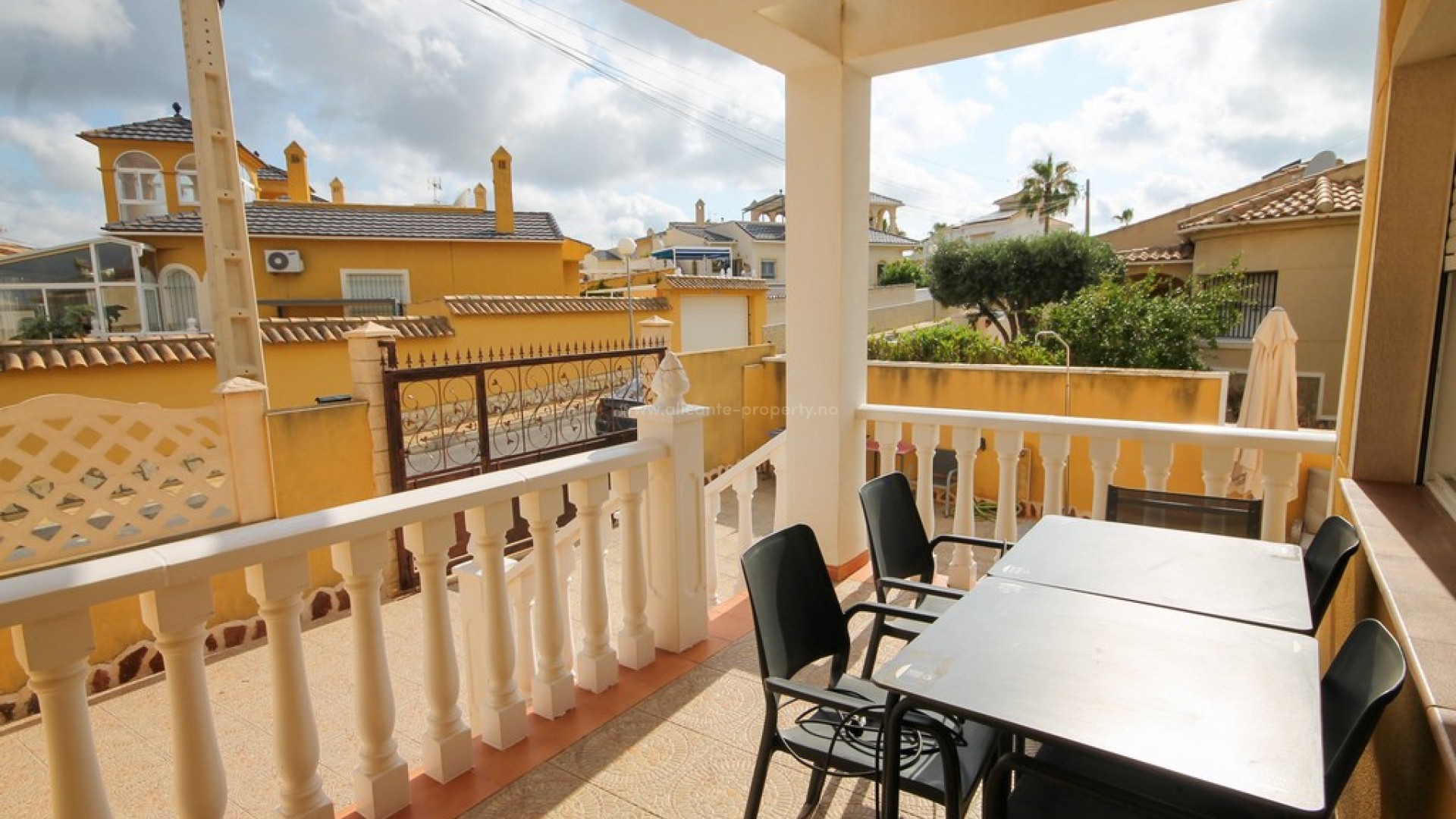 Villa en San Miguel de Salinas