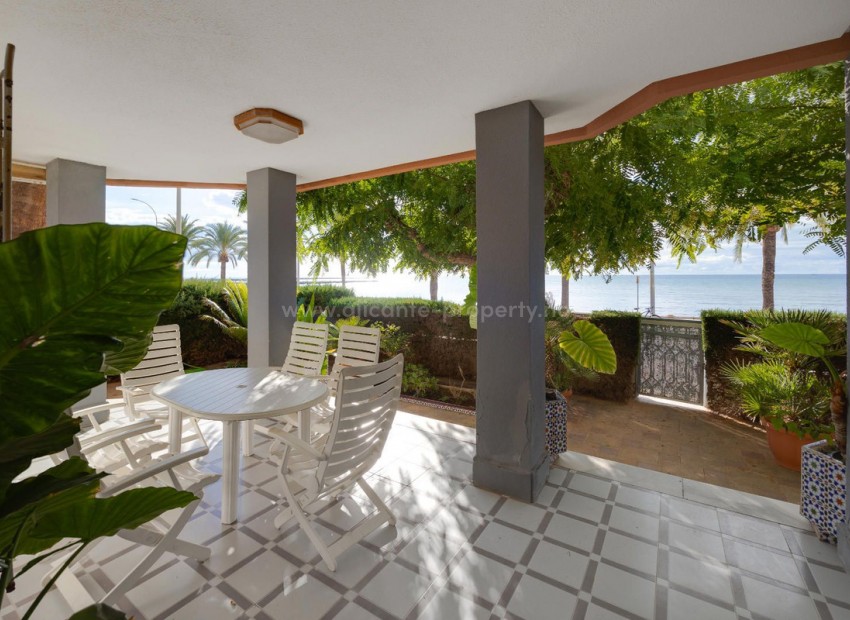 Villa en Santa Pola Centro