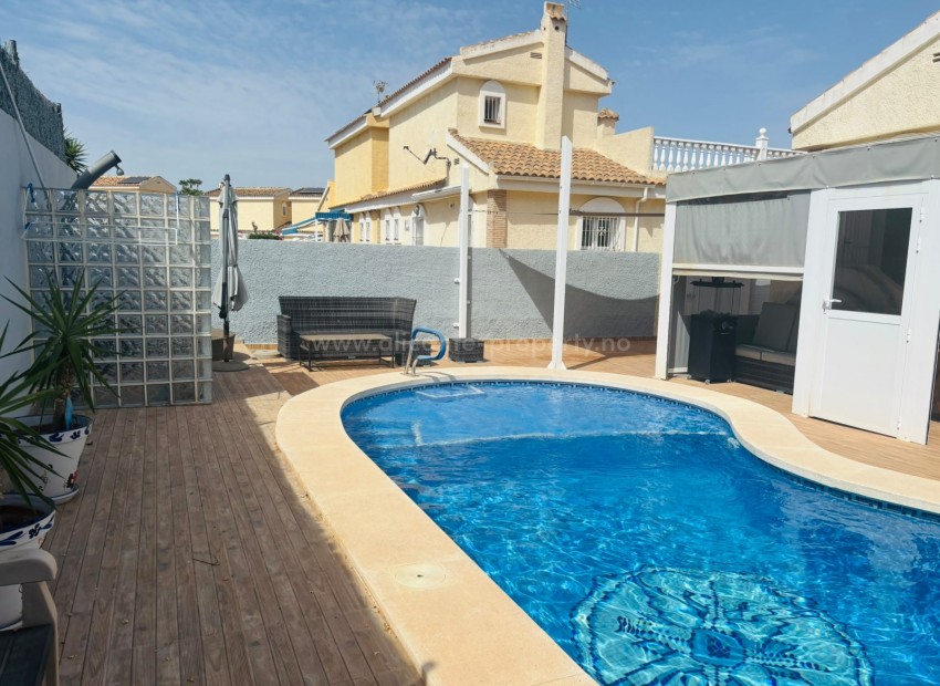 Villa en Santa Pola