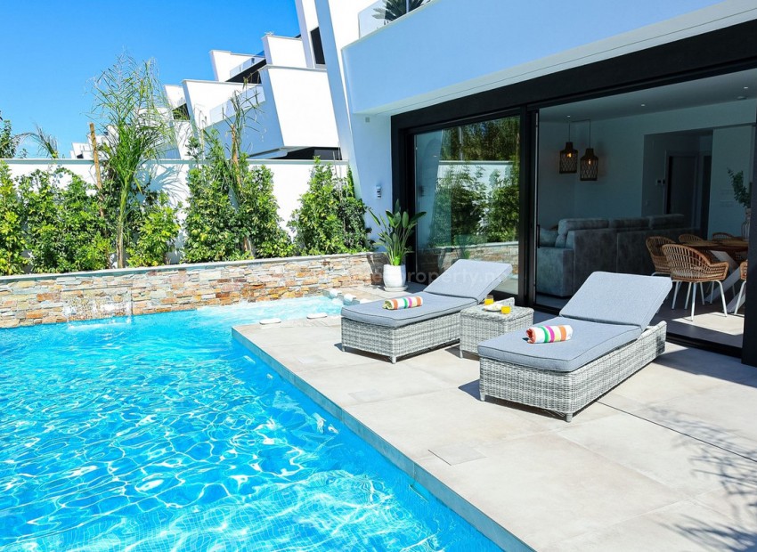 Villa en Santiago de la Ribera