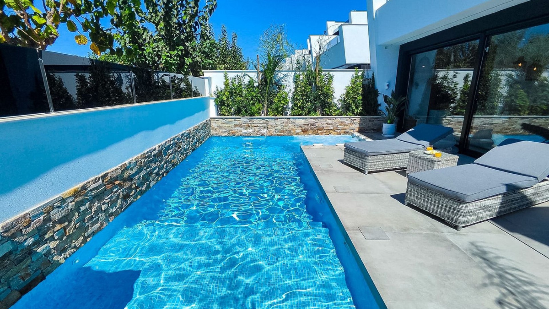 Villa en Santiago de la Ribera