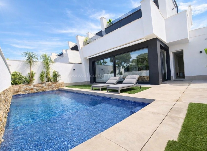 Villa en Santiago de la Ribera