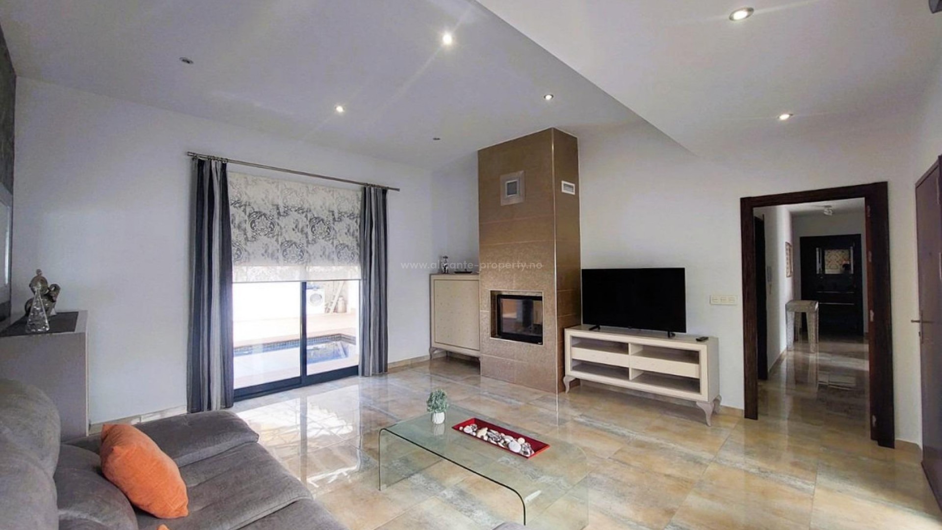 Villa en Torre De La Horadada