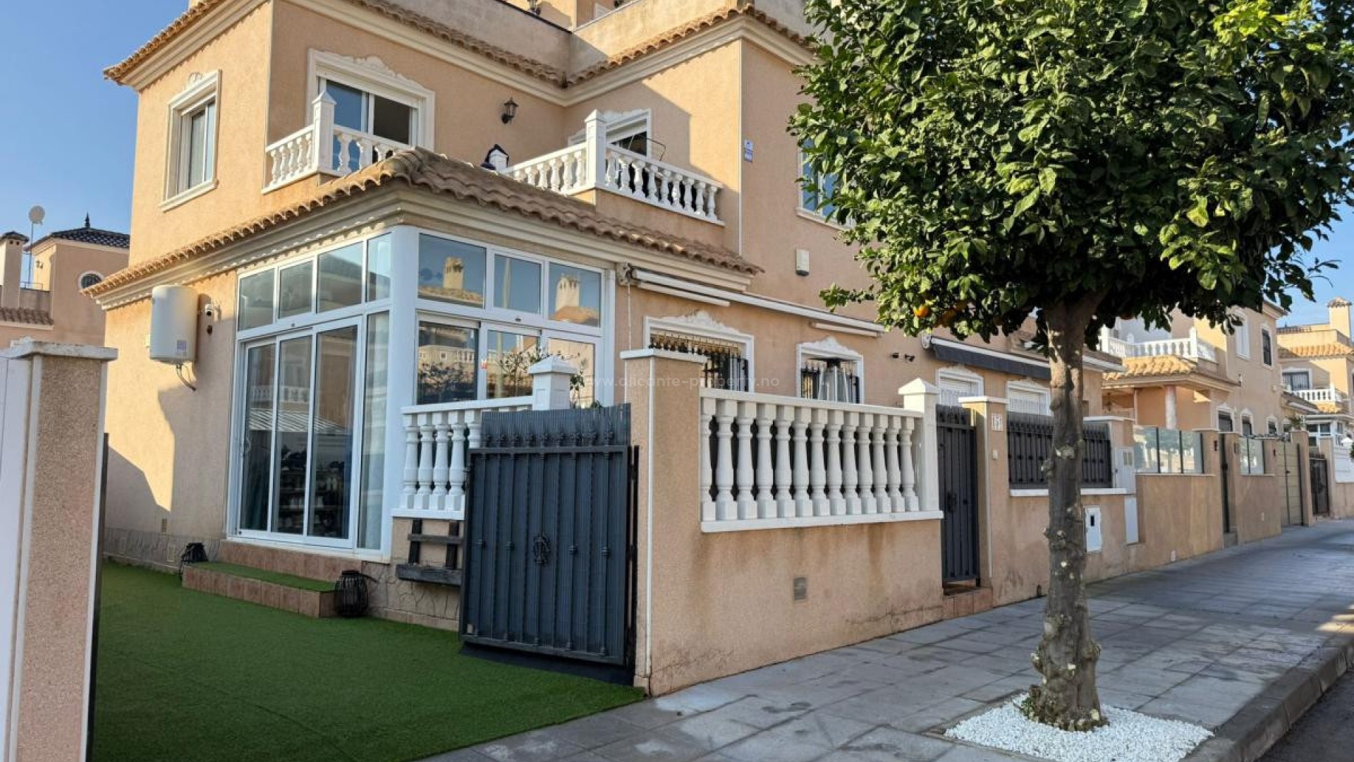 Villa en Torre De La Horadada