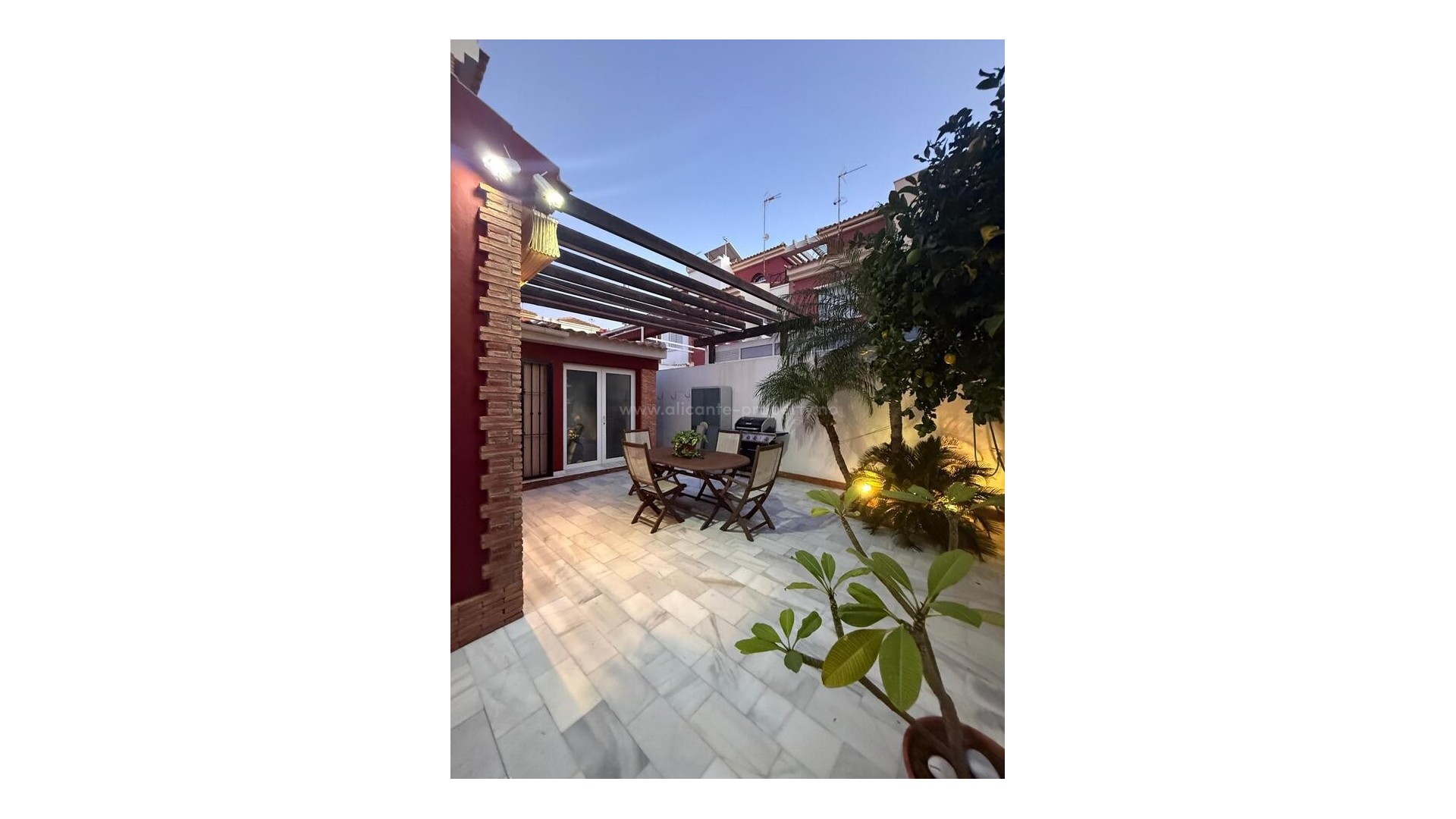 Villa en Torre De La Horadada