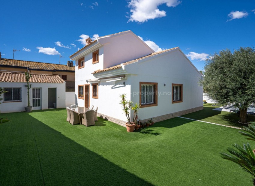 Villa en Torre De La Horadada