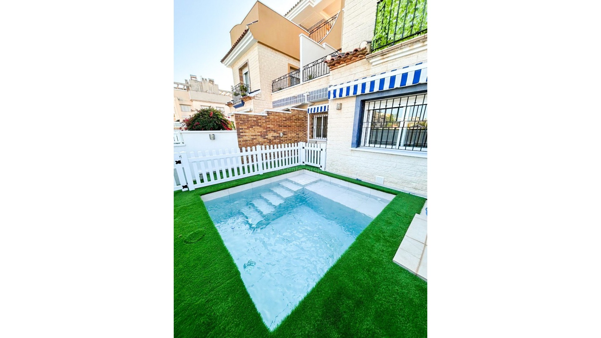 Villa en Torre De La Horadada
