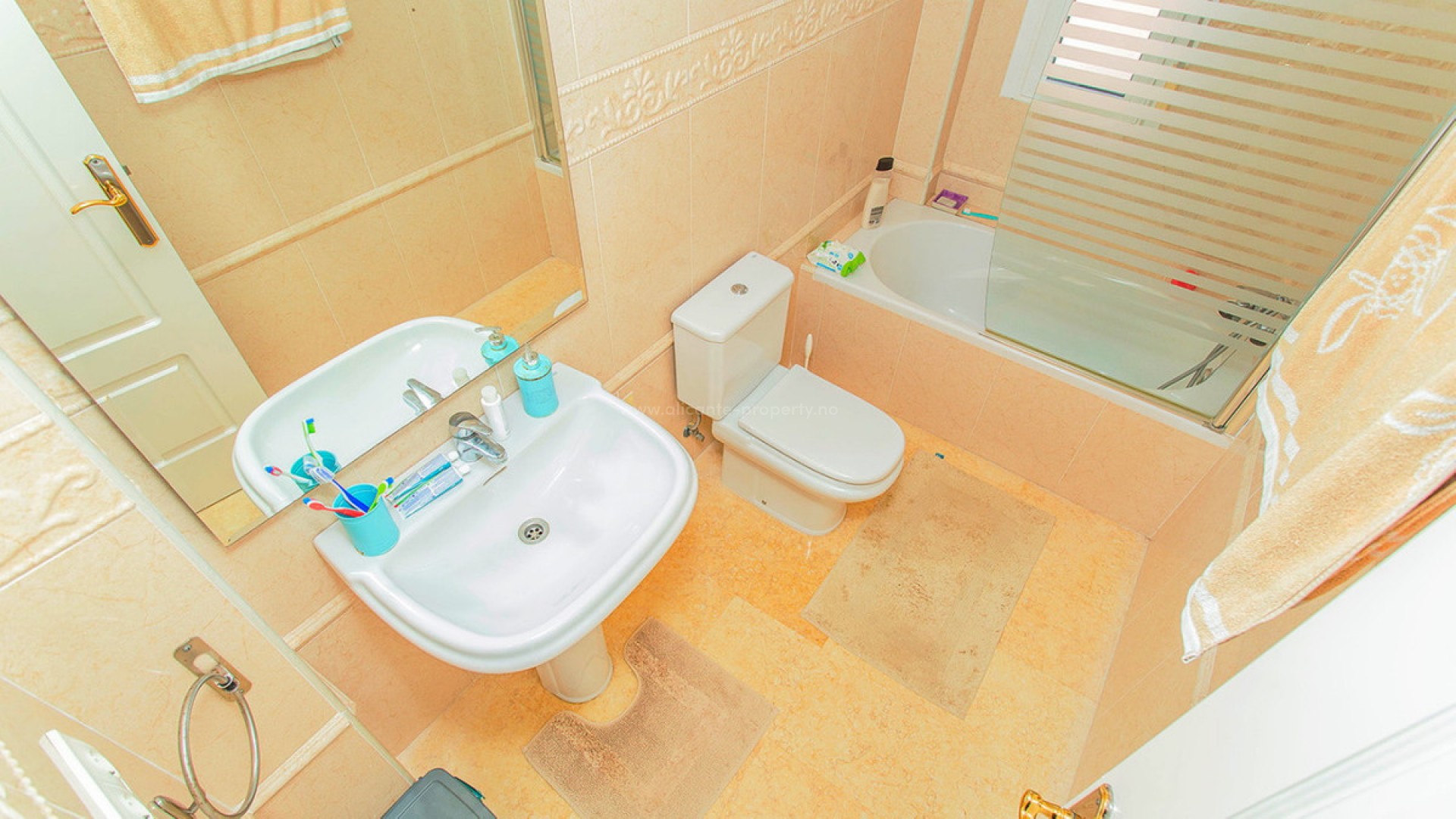 Villa en Torre La Mata