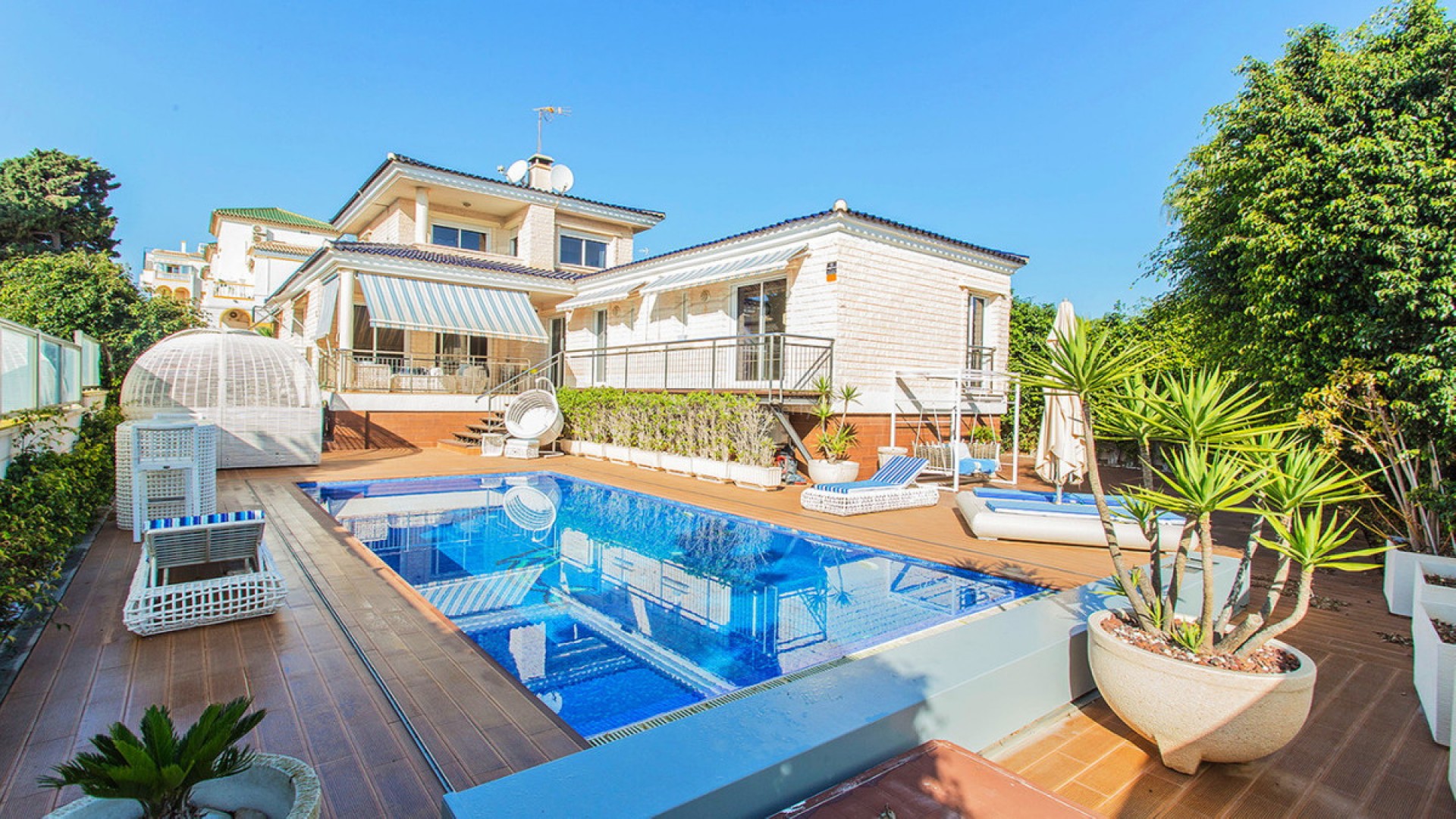 Villa en Torre La Mata