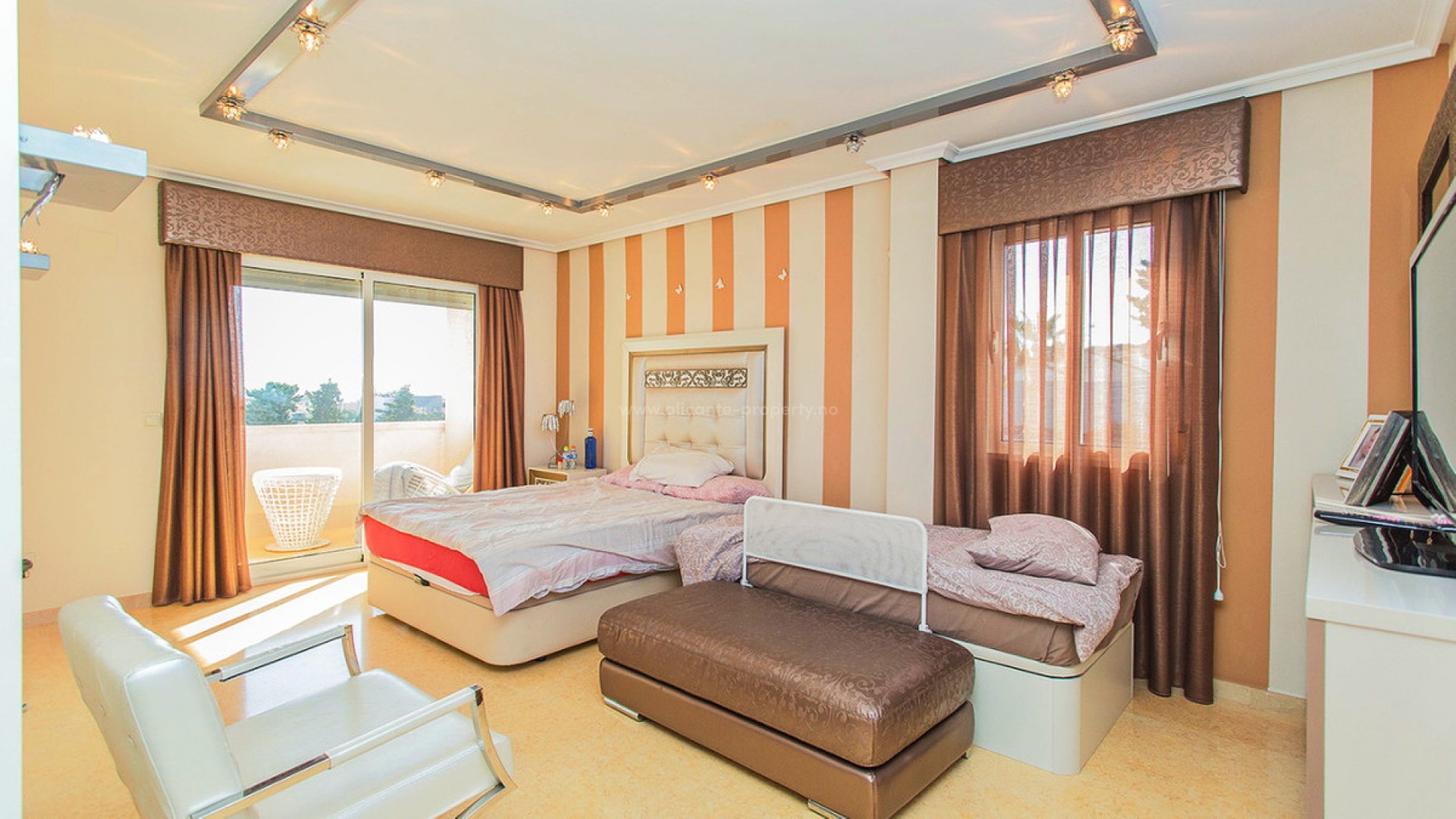Villa en Torre La Mata